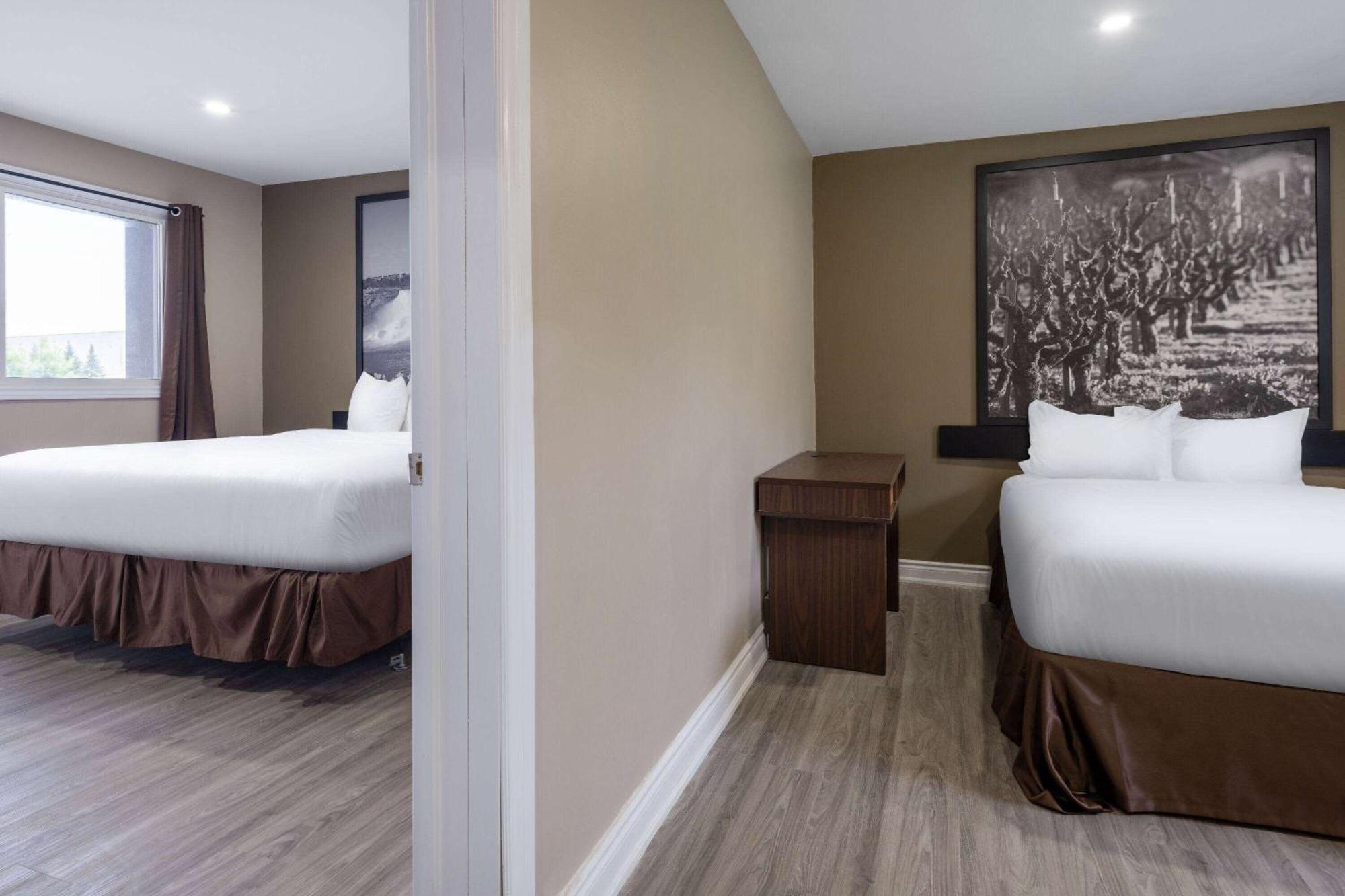 Super 8 By Wyndham Niagara Falls On Cataratas do Niágara Exterior foto